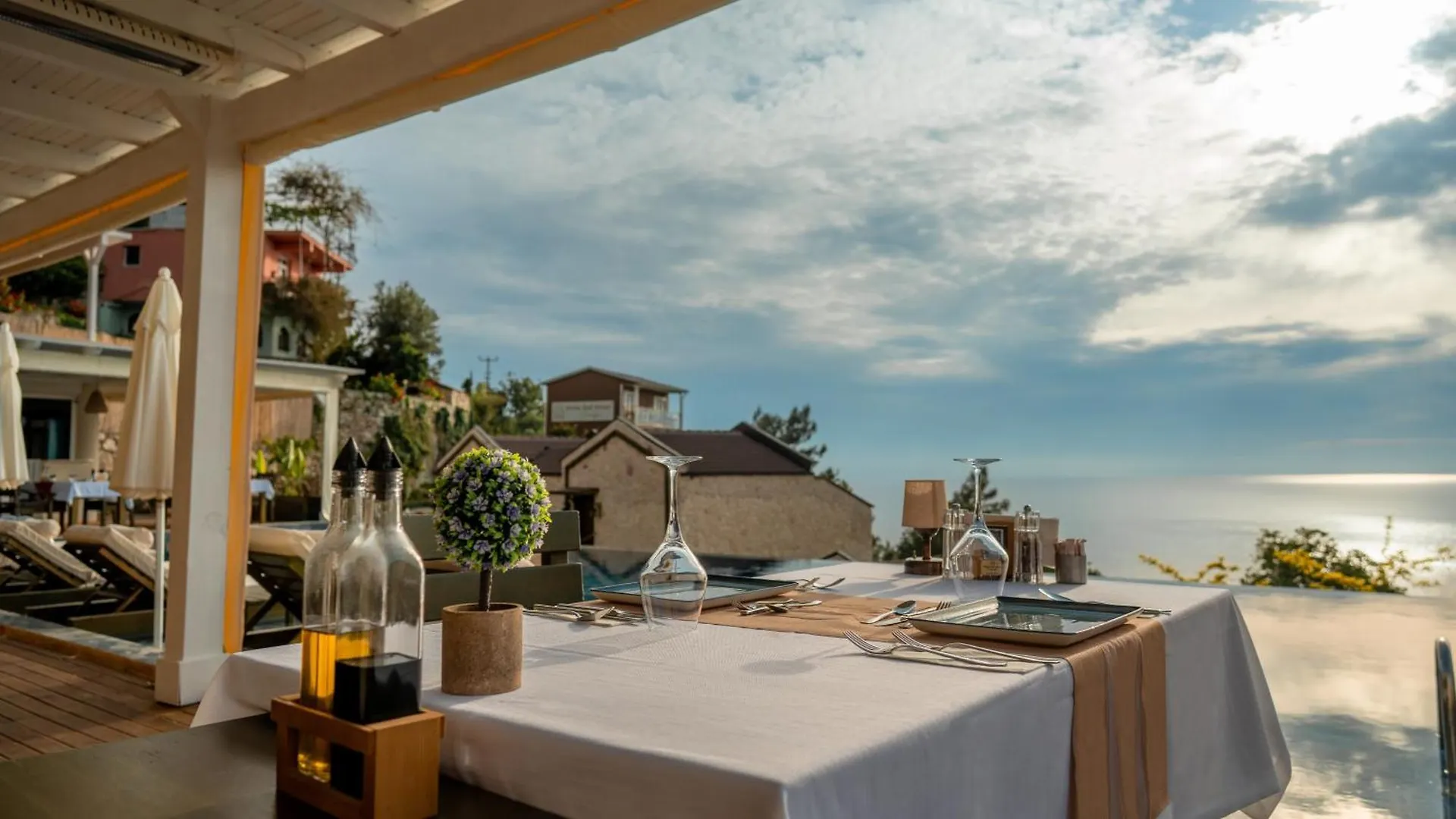 Vista Del Amor Faralya Fethiye 3*,